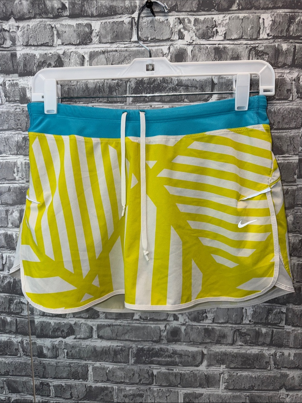Nike Teal Waistband Yellow & White Palm-Print Athletic Skort